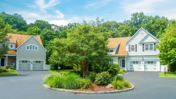 This home is part of New Canaan Way, Norwalk, CT Condo Complex