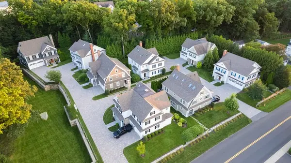 This home is part of Noroton Green, Darien, CT Condo Complex