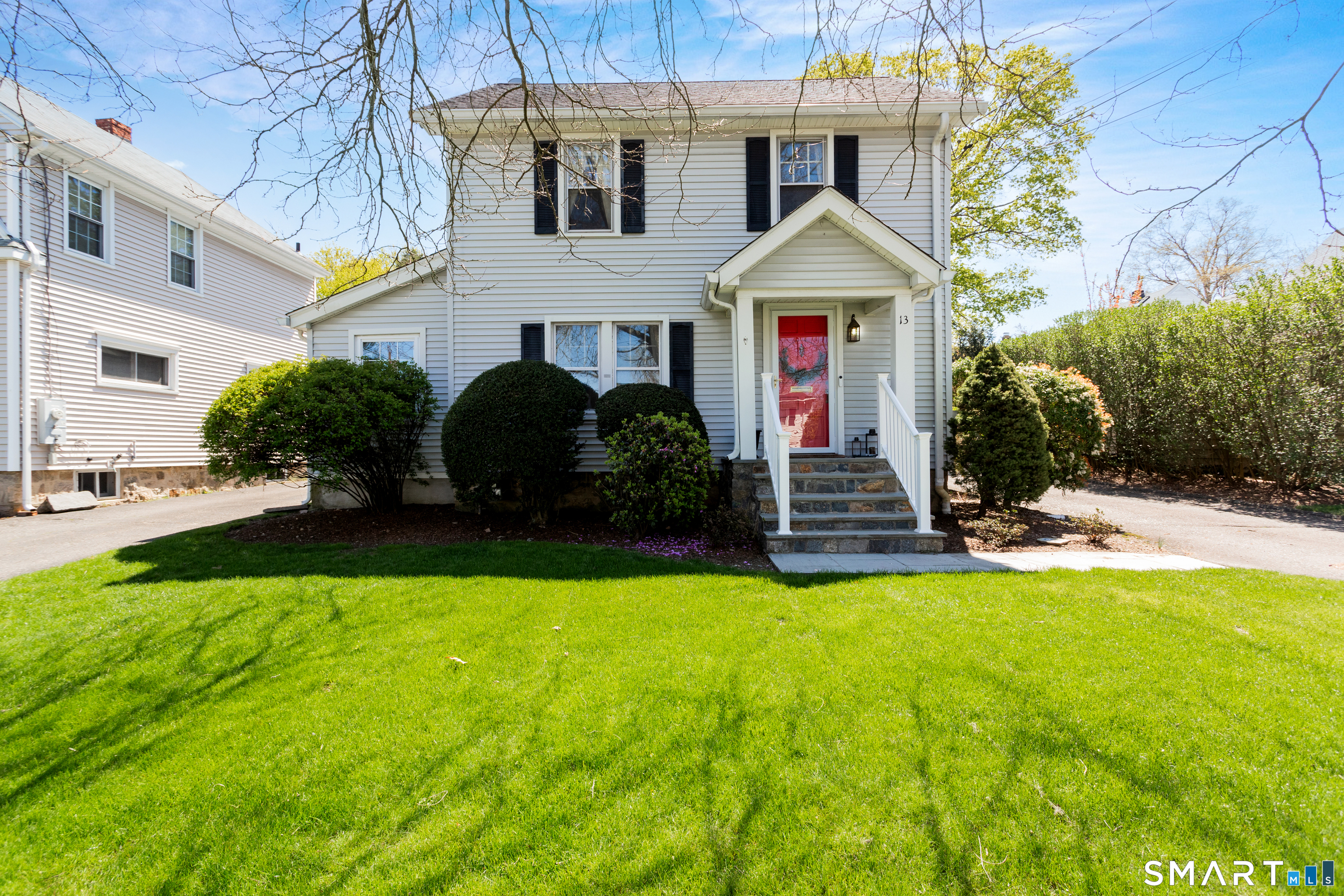 13 Ledge Lane, Stamford, CT 06905 | For Sale at $749,000