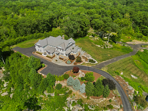  single family home sold located at 29 Rogues Ridge, Weston, CT 06883