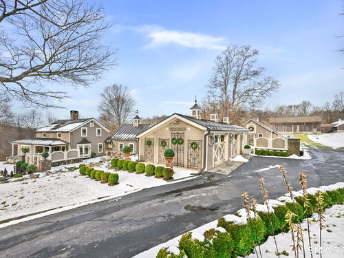 Antique single family home for sale located at 6 Hoyt Road, Sherman, CT 06784