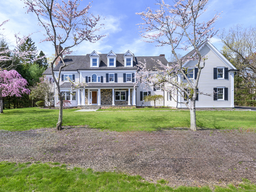 New construction single family home for sale located at 40 Hoyclo Road, Stamford, CT 06903