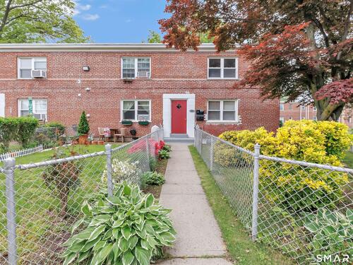  co-op home for sale located at 397 D BUILDING 3 Granfield Avenue, Bridgeport, CT 06610