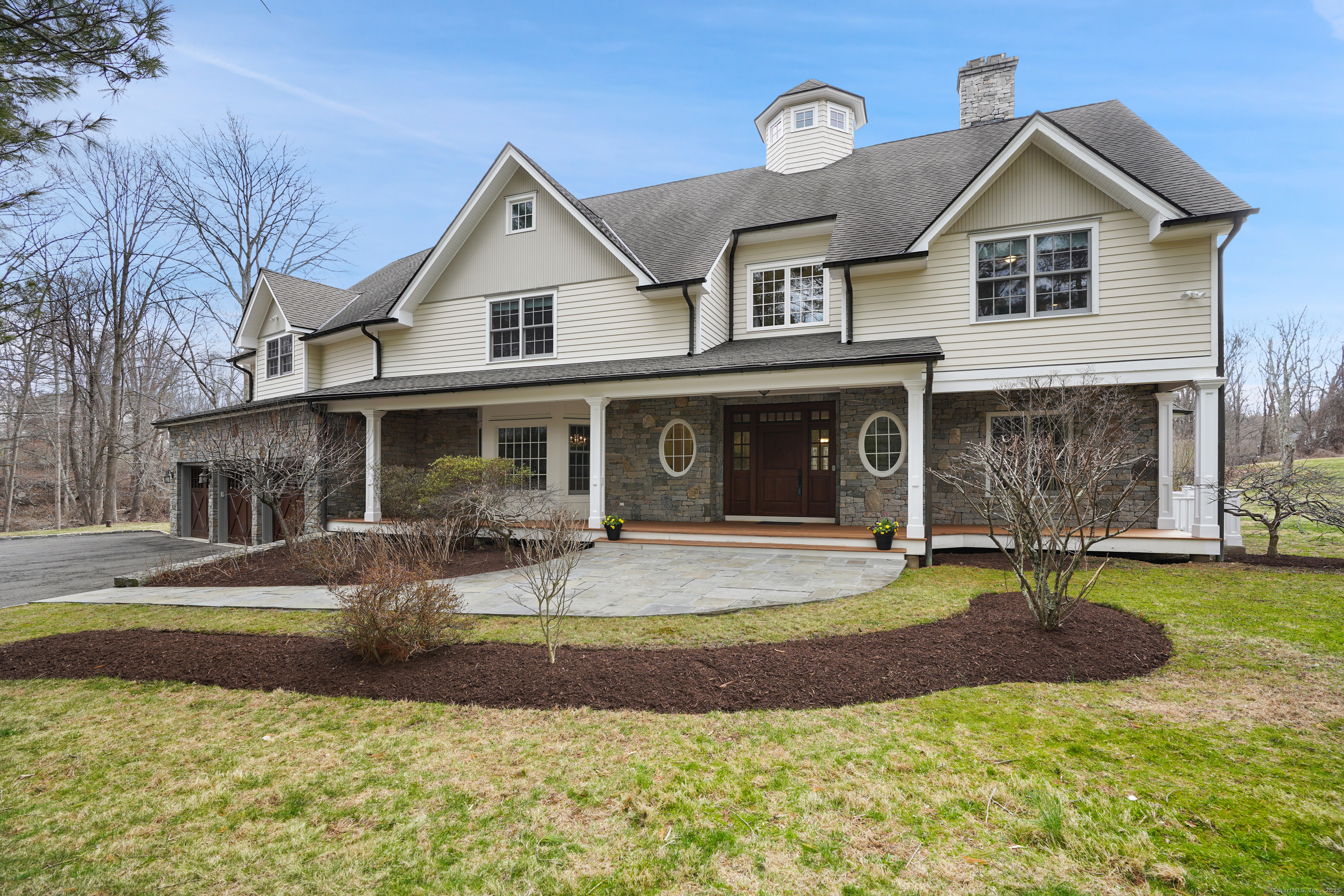 33 Middlebrook Farm Road, Wilton, CT 06897 | Sold at $2,335,000