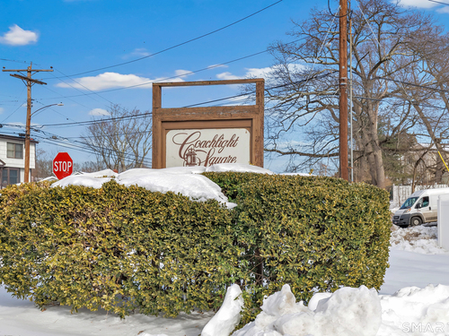  condo home for sale located at 333 Vincellette Street, 60, Bridgeport, CT 06606