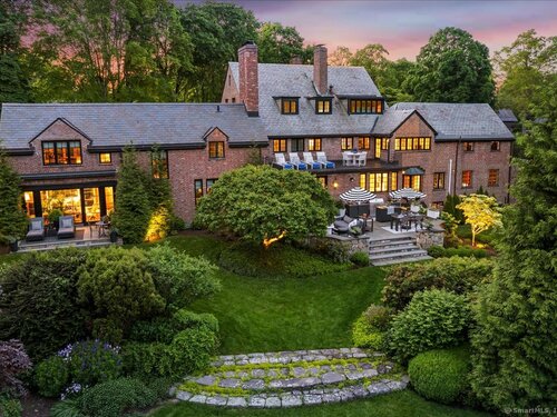  single family home for sale located at 40 Oenoke Ridge, New Canaan, CT 06840