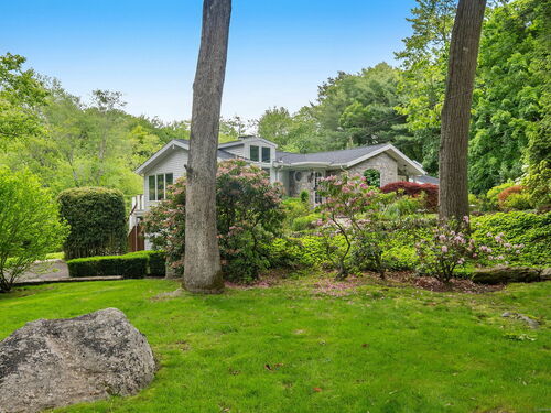 Waterfront contemporary single family home for sale located at 50 Parish Road North, New Canaan, CT 06840