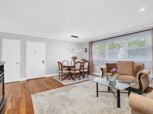  co-op home for sale located at 32 Courtland Avenue, 3, Stamford, CT 06902