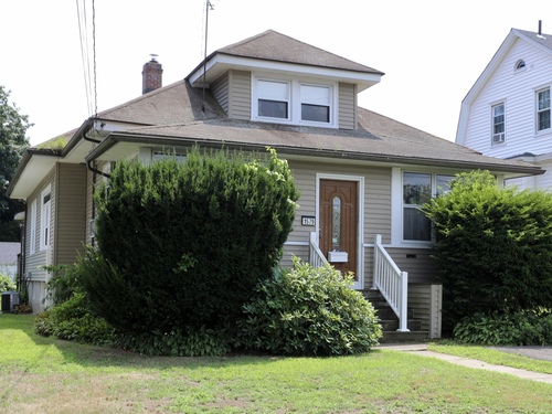 single family home for sale located at 1579 Broadbridge Avenue, Stratford, CT 06615