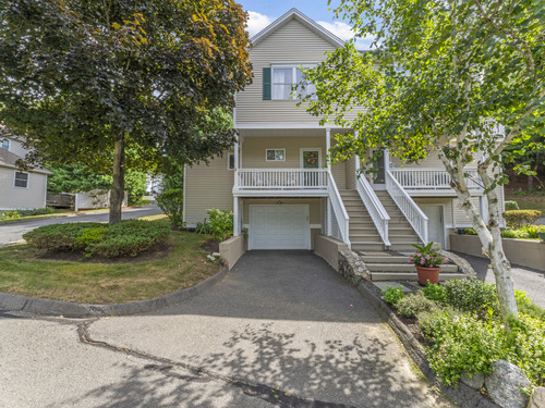  townhouse condo for sale located at 5 Copper Creek Circle, 5, Newtown, CT 06470