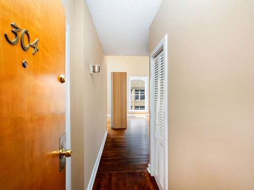  condo home for sale located at 118 Washington Street, #u304, Norwalk, CT 06854