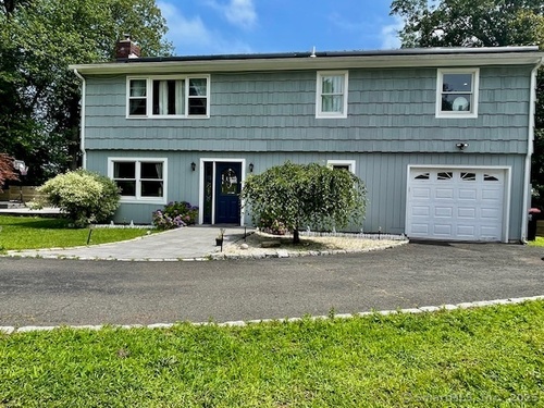  single family home for sale located at 17 Kingsbury Road, Norwalk, CT 06851