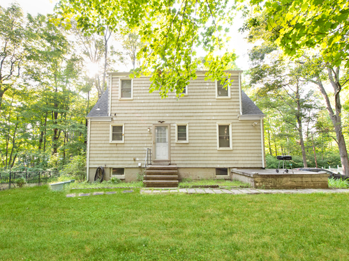  single family home for sale located at 28 Old Shelton Road, Shelton, CT 06484