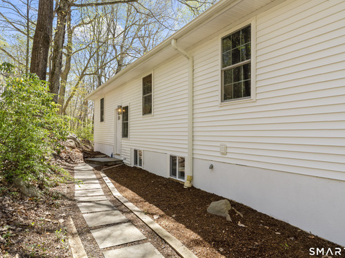 Waterfront single family home for sale located at 147 Thayer Pond Road, Wilton, CT 06897