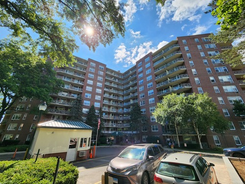 condo home for sale located at 71 Strawberry Hill Avenue, apt 1116, Stamford, CT 06902