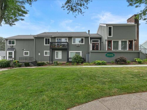  condo home for sale located at 153 Marconi Avenue, 153, Bridgeport, CT 06606