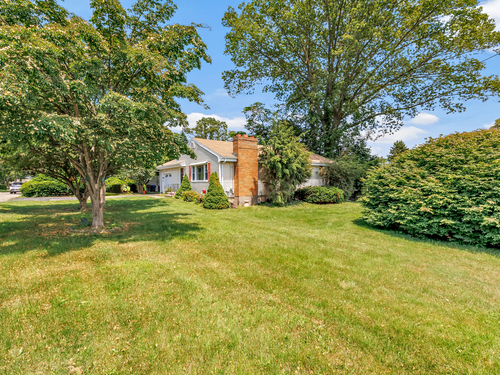  single family home for sale located at 82 Crown Street, Trumbull, CT 06611