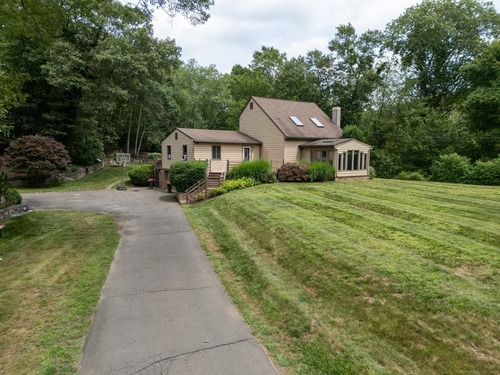  single family home for sale located at 102 Hanover Road, Newtown, CT 06470