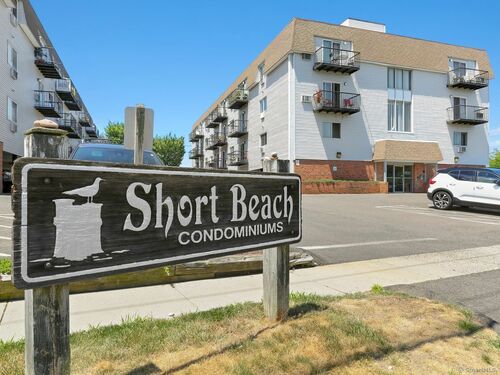  condo home for sale located at 115 Short Beach Road, 312, Stratford, CT 06615