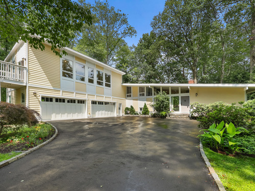 Waterfront single family home for sale located at 130 Fishing Trail, Stamford, CT 06903