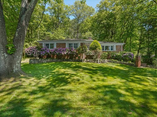 single family home for sale located at 133 Macgregor Drive, Stamford, CT 06902