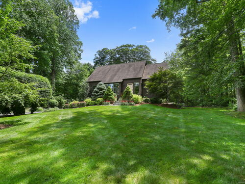 single family home for sale located at 148 Bayberry Hill Road, Ridgefield, CT 06877