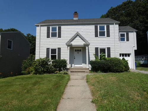 single family home for sale located at 109 Parkway Drive, Stratford, CT 06614