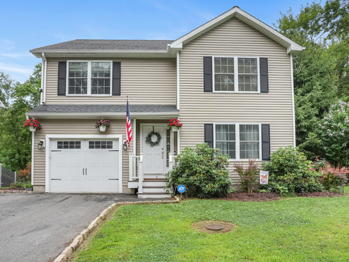  single family home for sale located at 6 Pochong Trail, Shelton, CT 06484