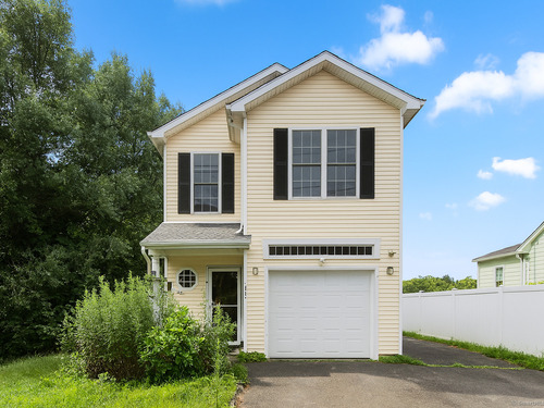 single family home for sale located at 189 Southern Boulevard, Danbury, CT 06810