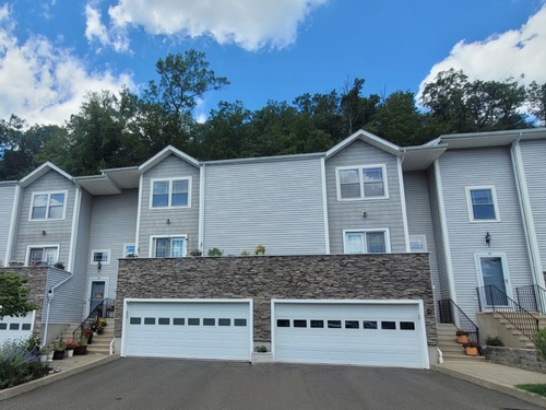 townhouse condo for sale located at 48 Stetson Place, 48, Danbury, CT 06811