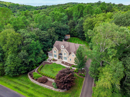  single family home for sale located at 8 Buck Trail, Newtown, CT 06482