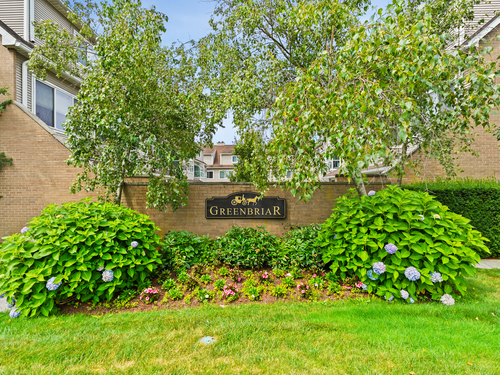  townhouse condo for sale located at 1900 Summer Street, 25, Stamford, CT 06905