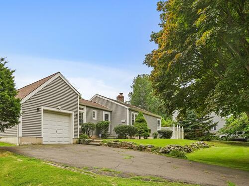  single family home for sale located at 3165 Old Town Road, Bridgeport, CT 06606