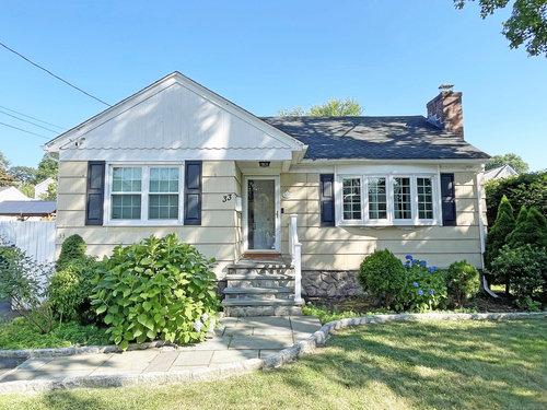  single family home for sale located at 33 Wilson Street, Fairfield, CT 06825