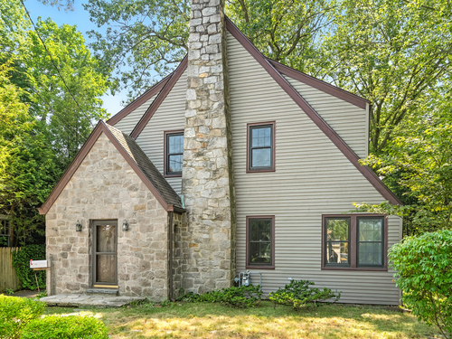 Waterfront single family home for sale located at 415 West Avenue, Darien, CT 06820