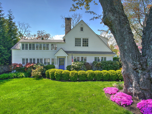 Antique single family home for sale located at 158 Hillspoint Road, Westport, CT 06880