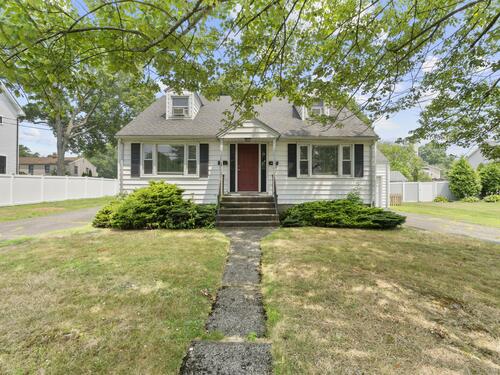  multi family home for sale located at 214 Country Road, Fairfield, CT 06824