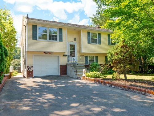 single family home for sale located at 130 Mulberry Street, Stamford, CT 06907