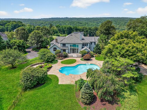 single family home for sale located at 15 Farm Meadow Road, Newtown, CT 06470