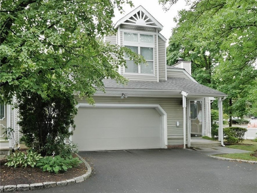  townhouse condo for sale located at 162 Colonial Road, apt 1, Stamford, CT 06906