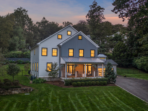  single family home for sale located at 5 Ridgewood Lane, Westport, CT 06880