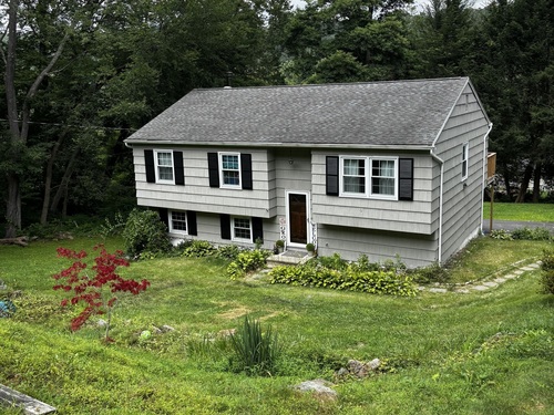  single family home for sale located at 12 Scenic View Drive, Newtown, CT 06470