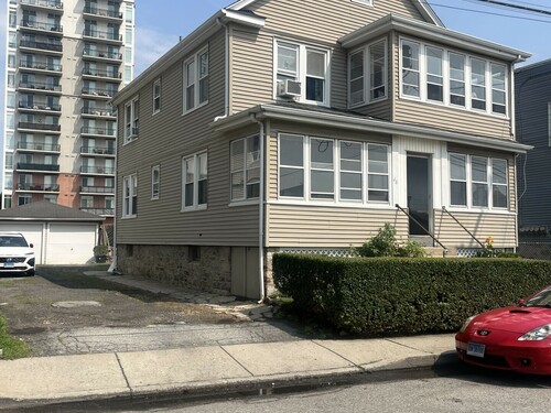 multi family home for sale located at 48 Manor Street, Stamford, CT 06902