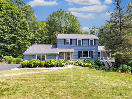single family home for sale located at 120 Gray Street, Shelton, CT 06484