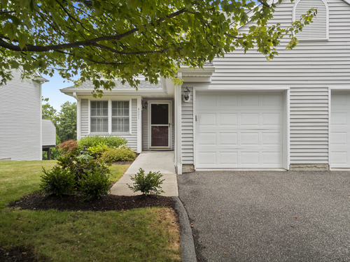  townhouse condo for sale located at 4001 Heartwood Lane, 4001, Danbury, CT 06811