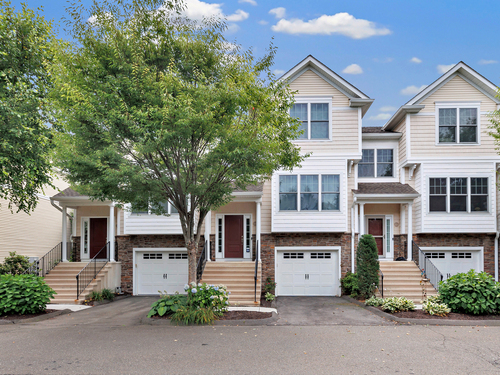 townhouse condo for sale located at 1102 Woodland Hills Drive, 1102, Trumbull, CT 06611