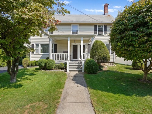multi family home for sale located at 118 East Avenue, New Canaan, CT 06840