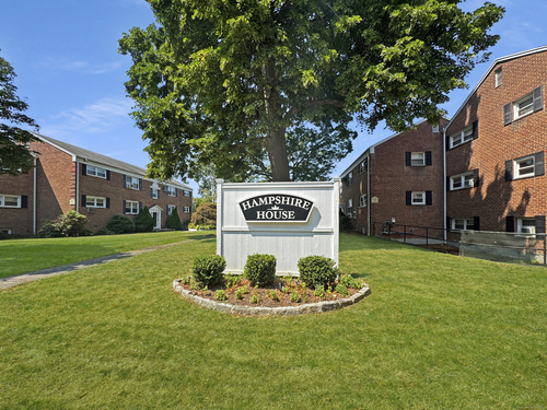 co-op home for sale located at 104 Strawberry Hill Avenue, 2, Stamford, CT 06902
