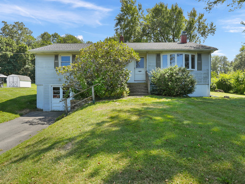 single family home for sale located at 34 Possum Drive, New Fairfield, CT 06812