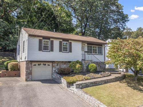  single family home for sale located at 35 Briarwood Drive, Danbury, CT 06810